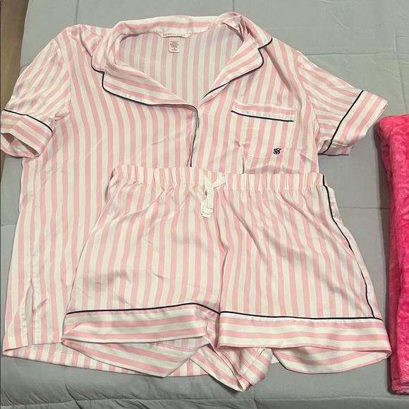 Victoria's Secret Pink and White Striped pajama set - Picture 1 of 2